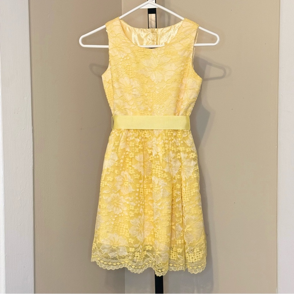 Place Yellow Lace Kids Formal Dress - Picture 3 of 10